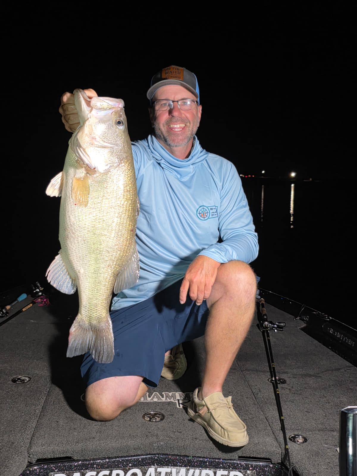 Angler Aesthetic Long Sleeve, Hooded with Built in Mask - UPF 50+